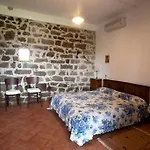 Κατάλυμα σε φάρμα Testone *